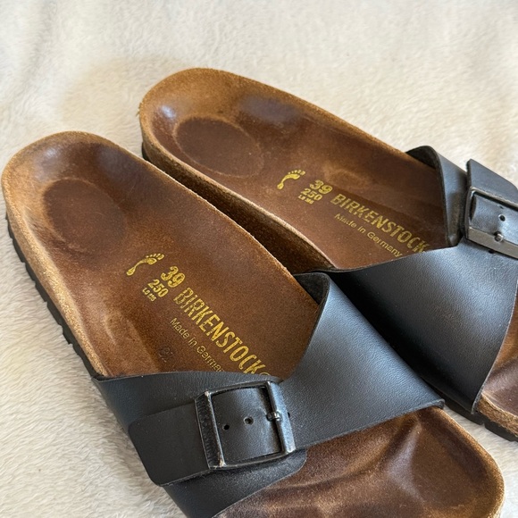 Birkenstock Black Brown Leather Cross Strap Sandals Women’s Size 39 (8-8.5) - Picture 2 of 10